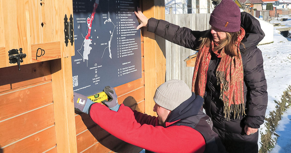 Információs táblák a turistáknak